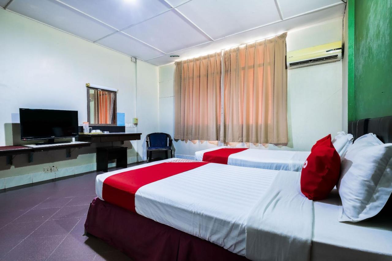 Oyo 89997 Kurnia Hotel Tawau Exterior photo
